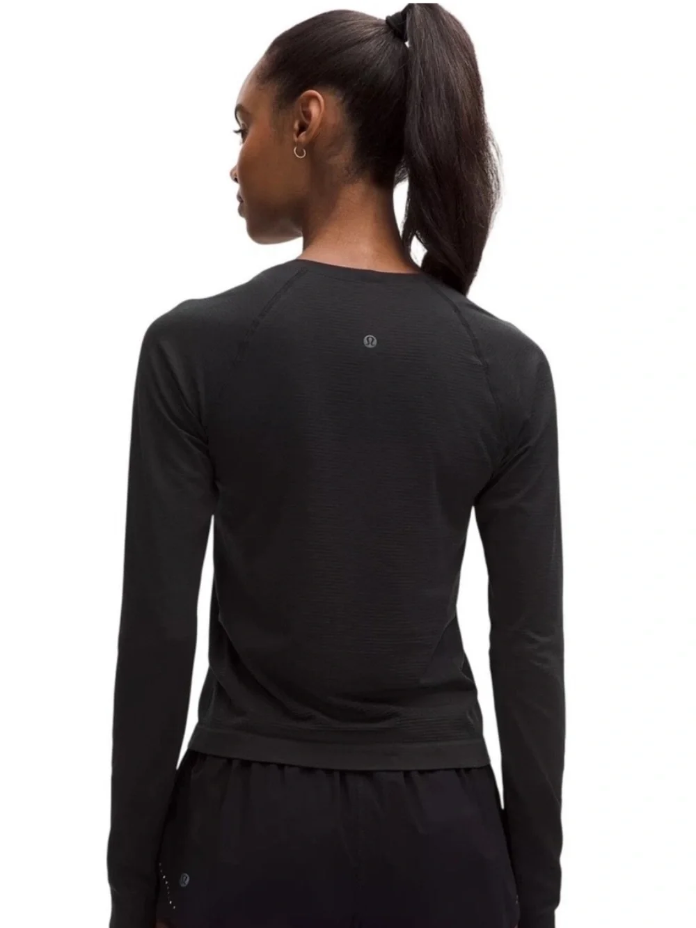 Lululemon Swiftly Tech 2.0 Long Sleeve Shirt Black Thumbholes Seamless